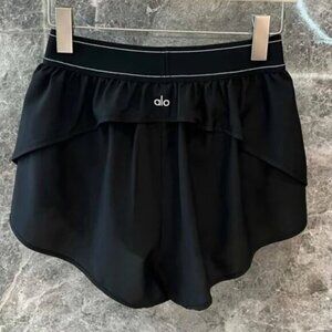 ALO Yoga Match Point Shorts